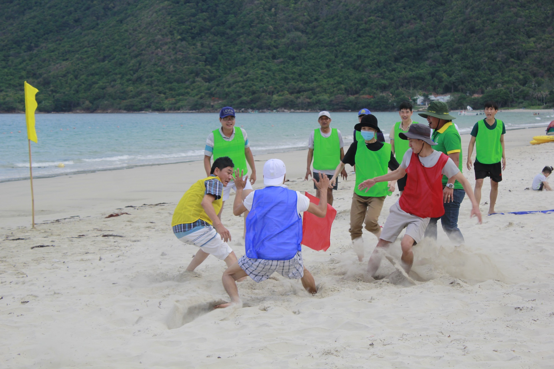 Trò chơi team building