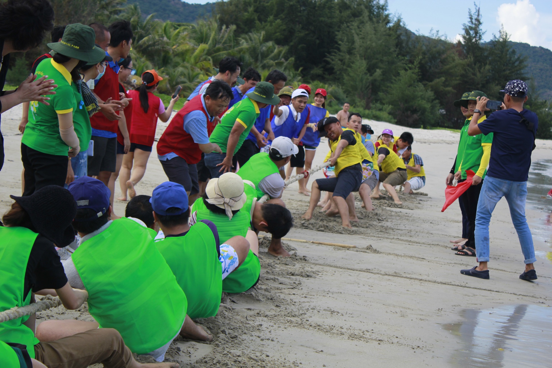 Trò chơi team building