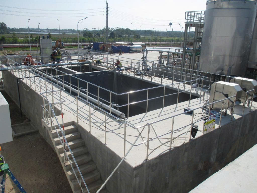 Nhà máy xử lý nước thải - Hình 2