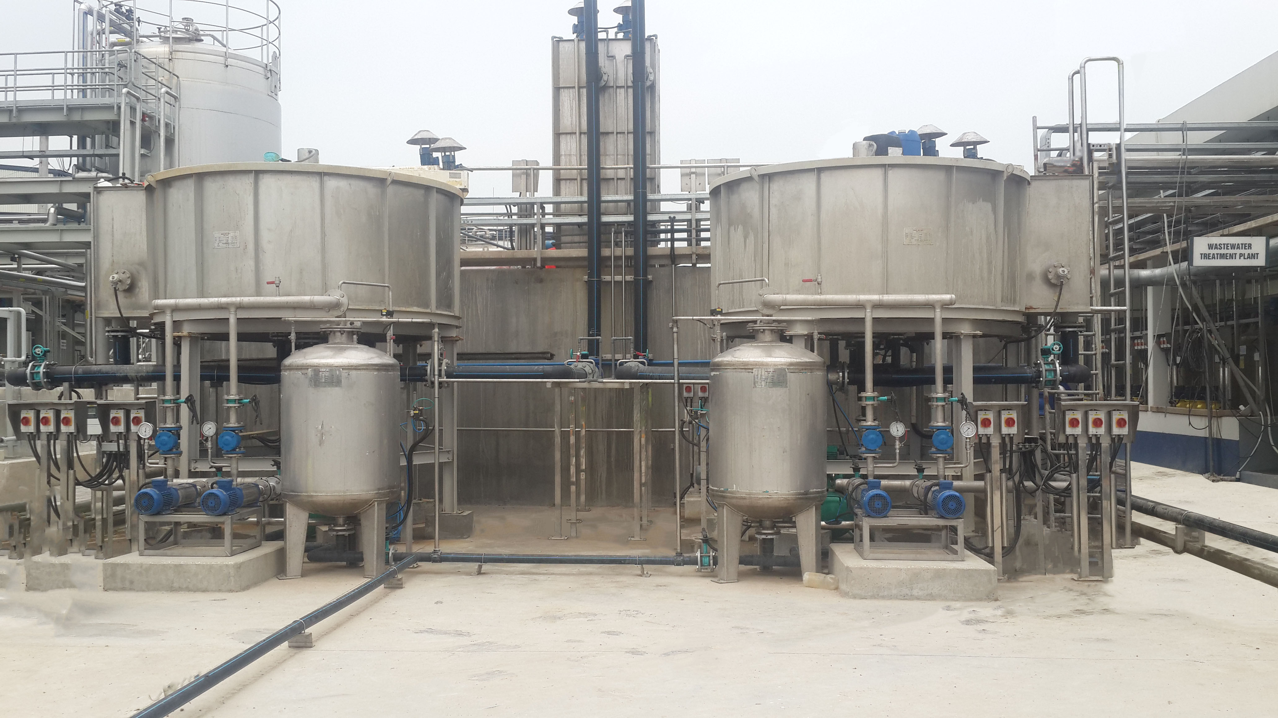 Nước thải sản xuất hóa - mỹ phẩm